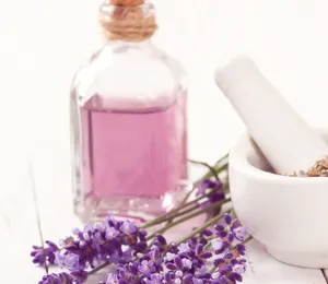 How to Spot Low-Quality Essential Oils Quickly