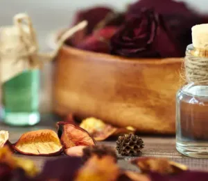 How to Build a Starter Essential Oil Kit